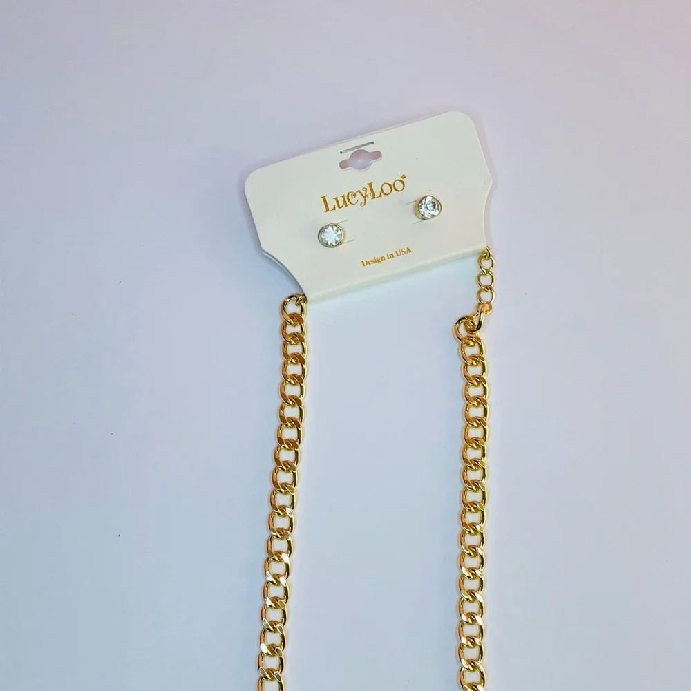 J. ELISE BOUTIQUE GOLD CRYSTAL PENDANT CHAIN LINK NECKLACE AND EARRING SET